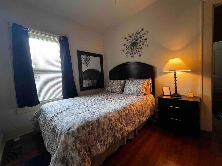 Comfortable 2-Bdrm Spacious Home With Wifi & Patio Индианаполис Экстерьер фото